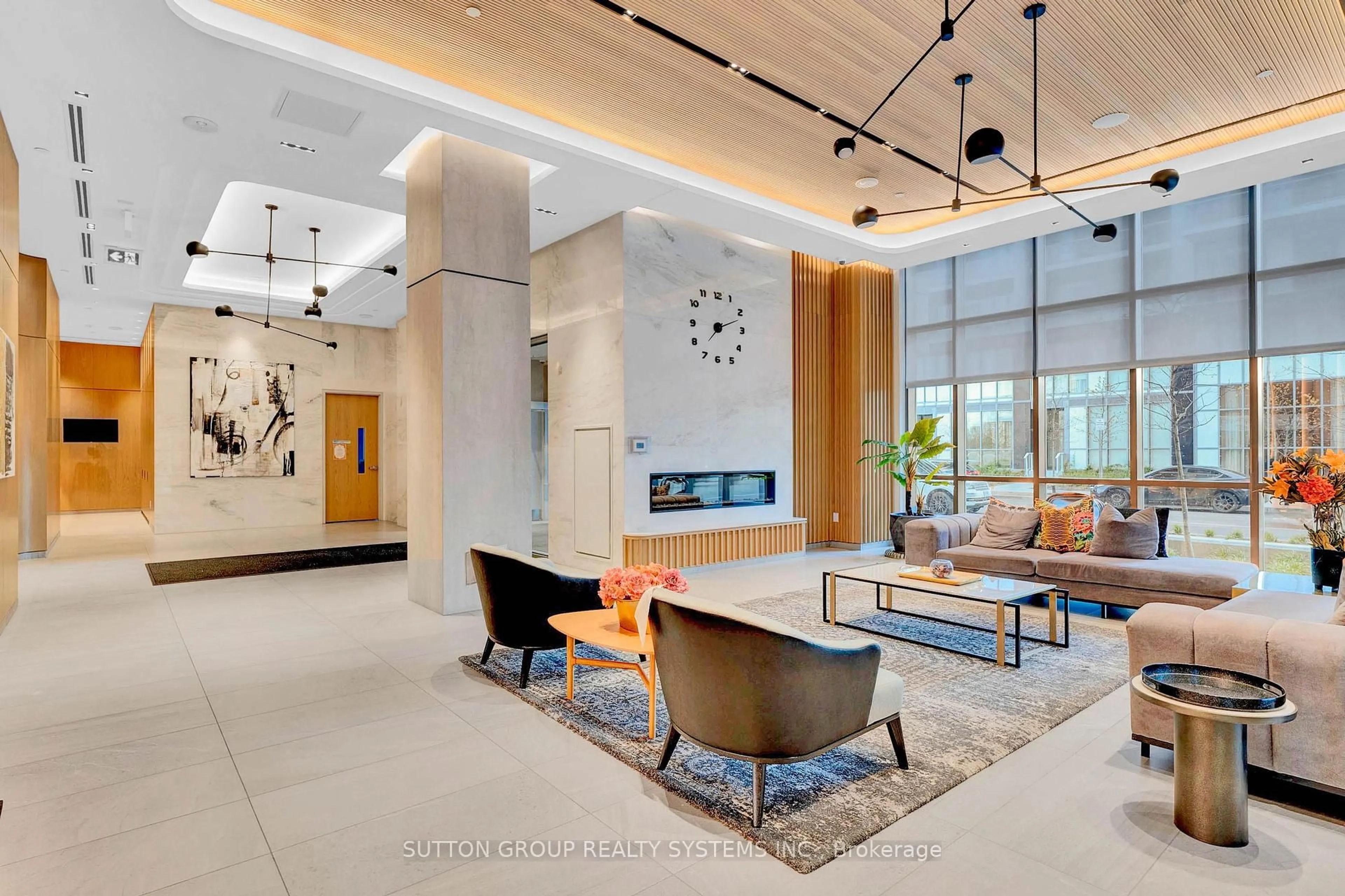 Lobby for 65 ANNIE CRAIG Dr #703, Toronto Ontario M8V 0A8