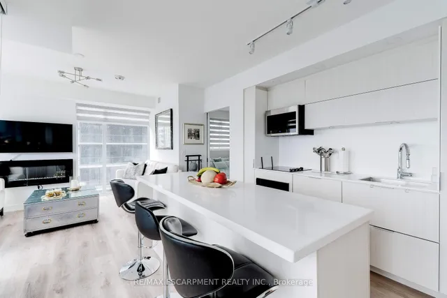 Additional property image - 370 Martha St Unit 1707