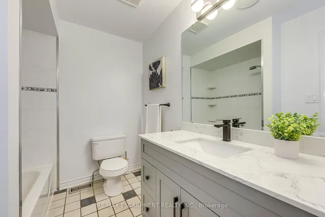 Additional property image - 2116 PROSPECT St Unit G