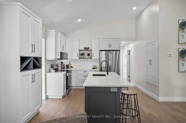Additional property image - 1041 Shepherd's Dr