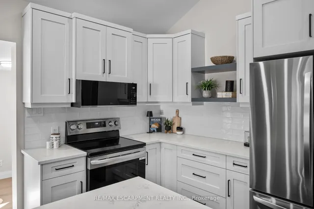Additional property image - 1041 Shepherd's Dr