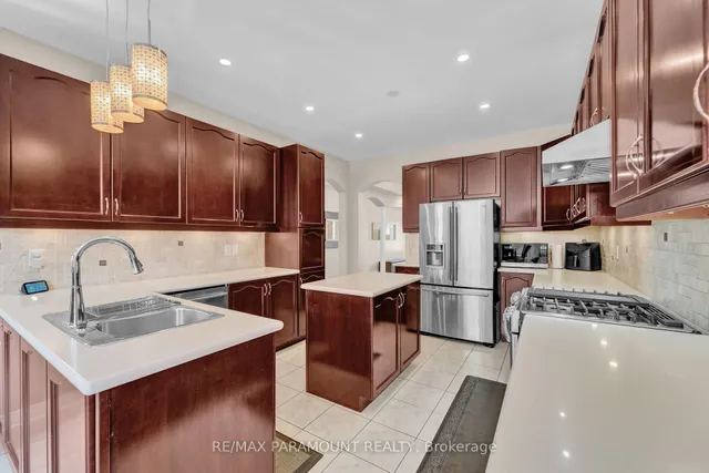 Additional property image - 8 Eaglelanding Dr