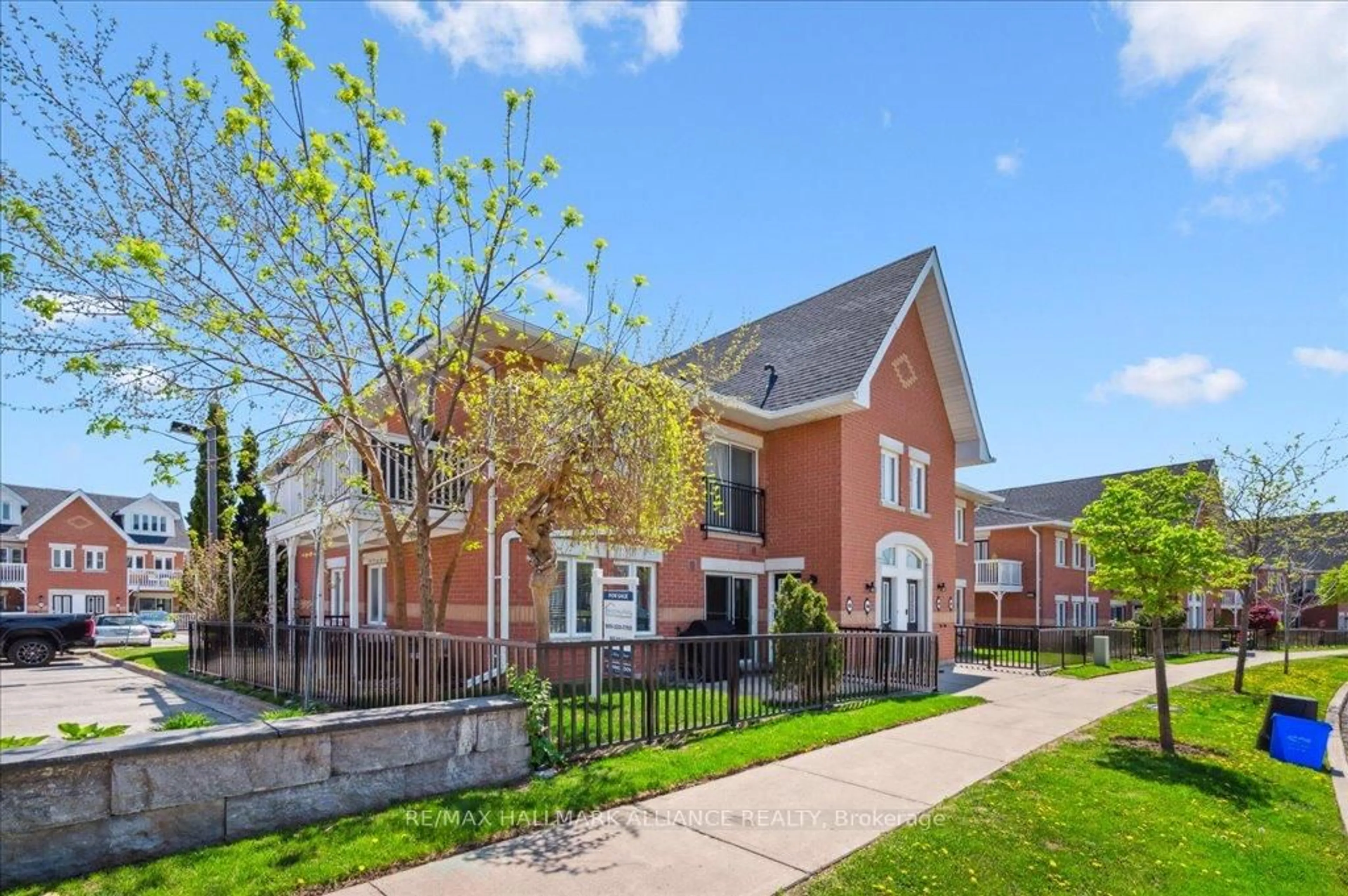 Unknown for 1701 Lampman Ave #802, Burlington Ontario L7L 6R7