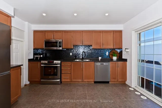 Additional property image - 883 Fowles Crt