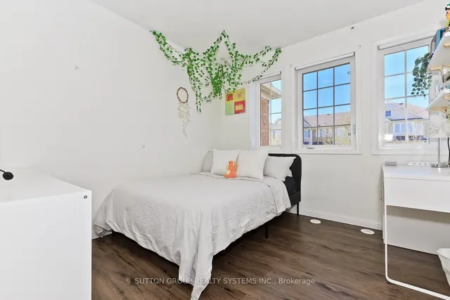 Additional property image - 883 Fowles Crt