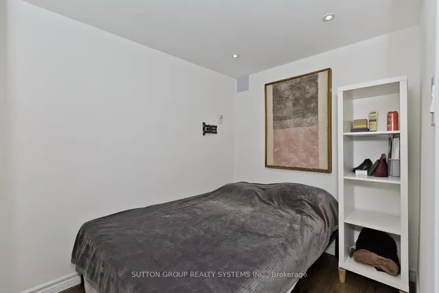 Additional property image - 883 Fowles Crt