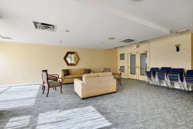 Additional property image - 12 Laurelcrest St Unit 1213
