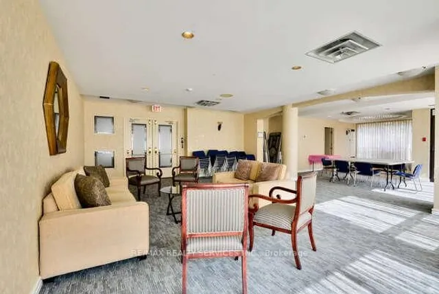 Additional property image - 12 Laurelcrest St Unit 1213