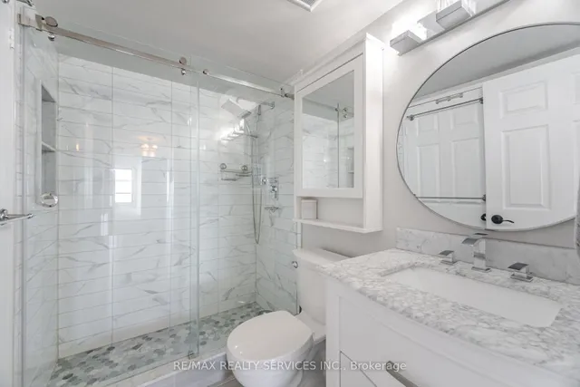 Additional property image - 12 Laurelcrest St Unit 1213