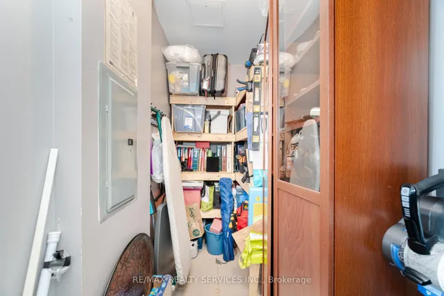 Additional property image - 12 Laurelcrest St Unit 1213