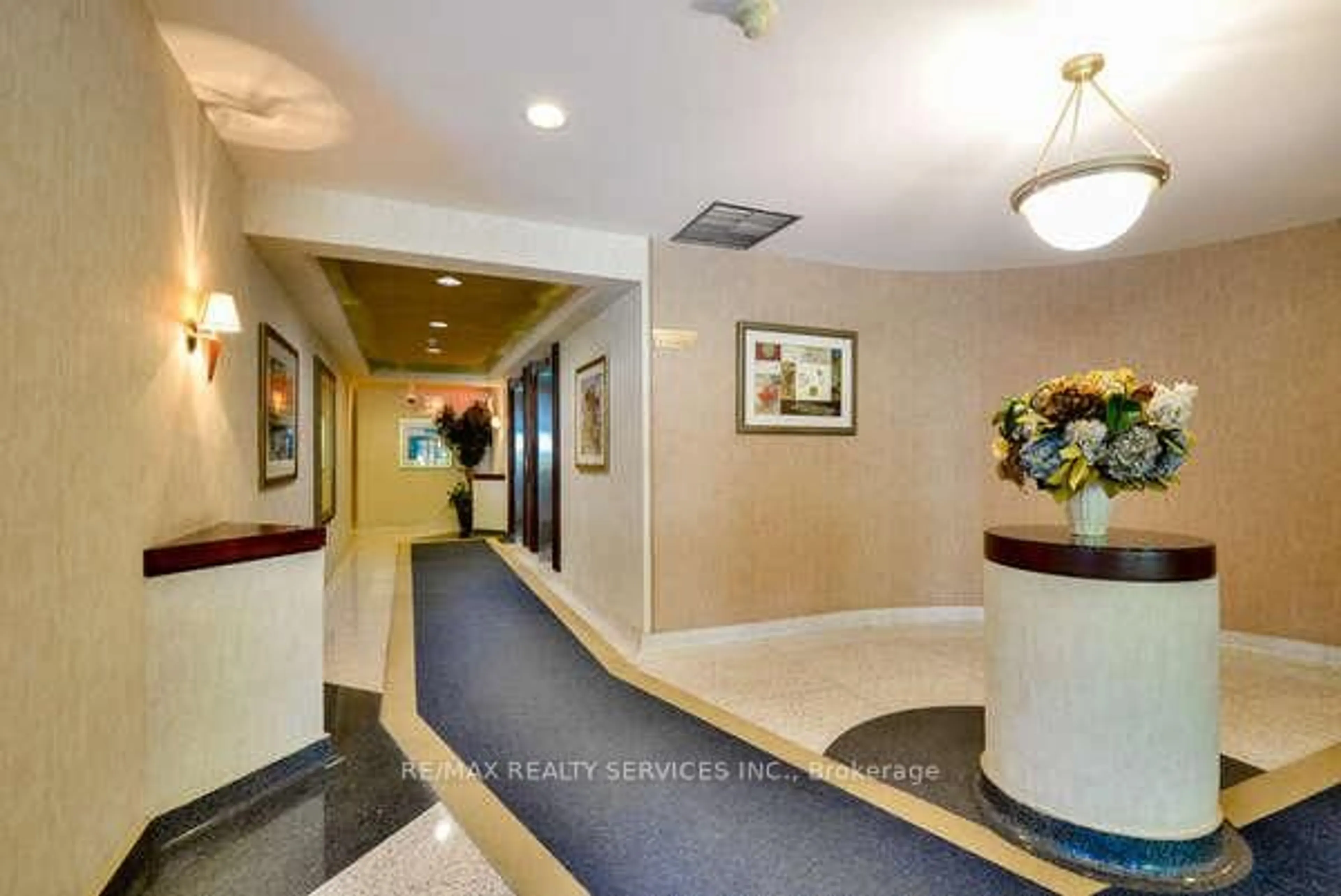 Lobby for 12 Laurelcrest St #1213, Brampton Ontario L6S 5Y4