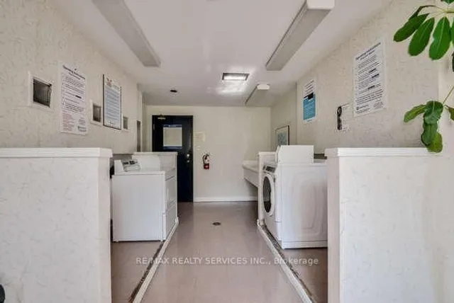 Additional property image - 12 Laurelcrest St Unit 1213