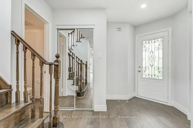 Additional property image - 36 Mapleshade Dr