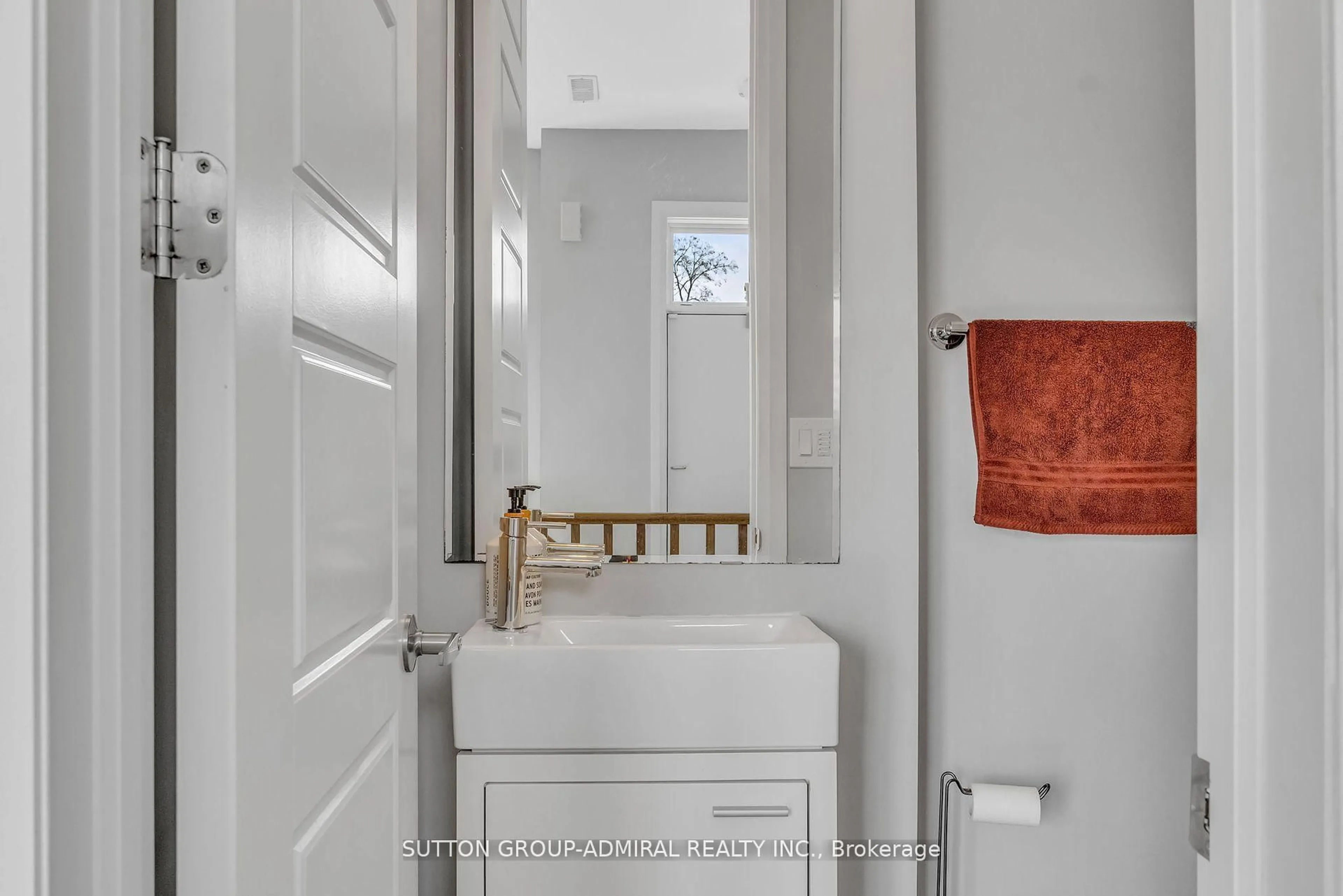 Standard bathroom, unknown for 110 Frederick Tisdale Dr #1, Toronto Ontario M3K 0A8