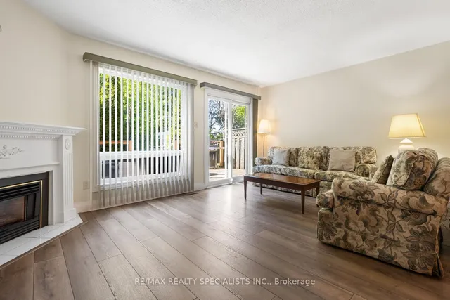 Additional property image - 826 Constellation Dr