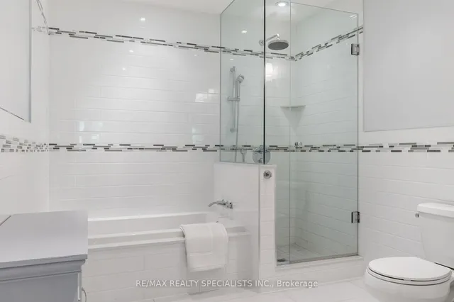 Additional property image - 826 Constellation Dr