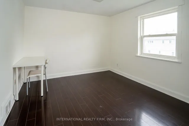 Additional property image - 224 King St