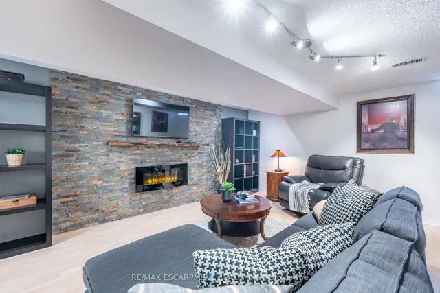 Additional property image - 3523 Fowler Crt