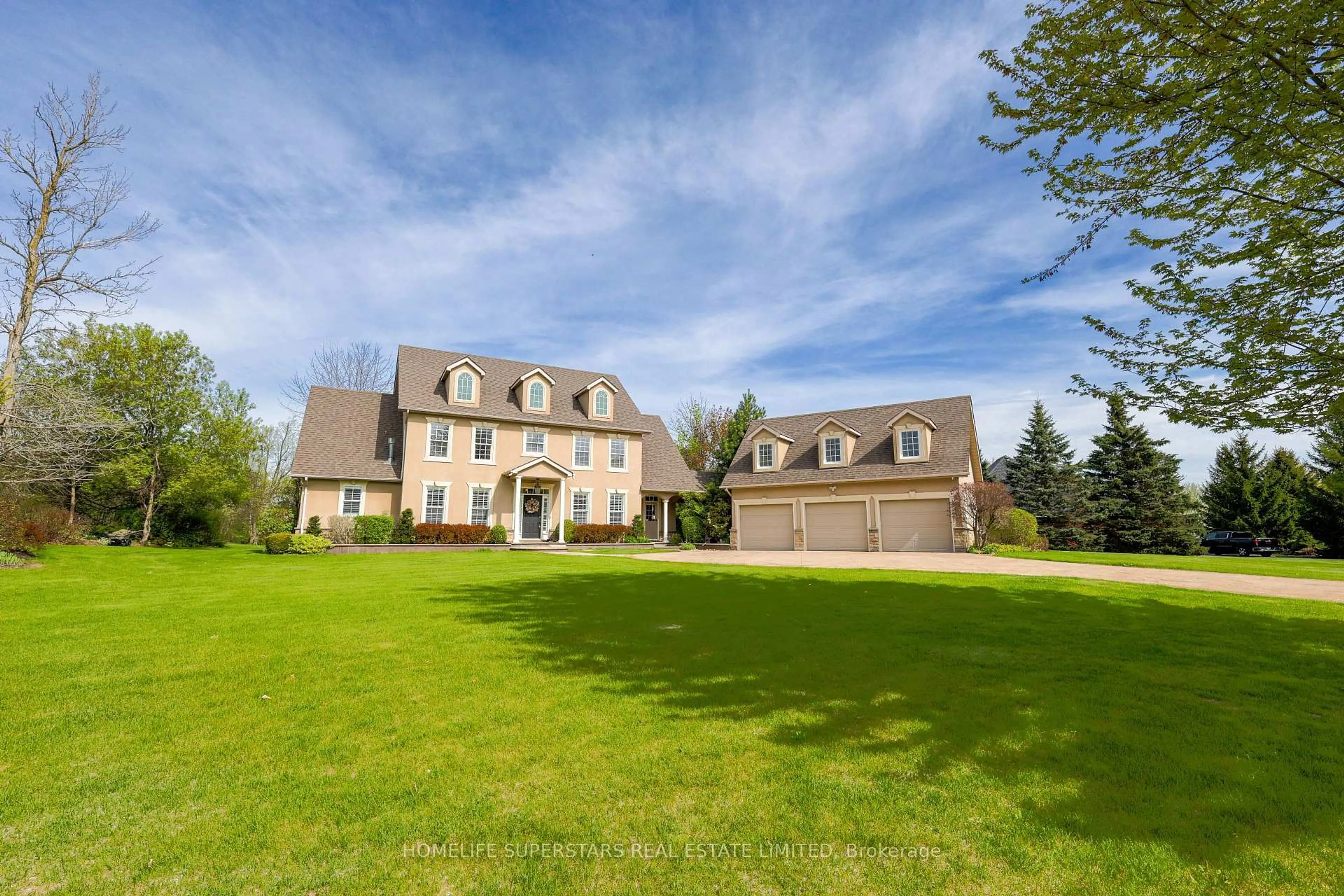 A pic from outside/outdoor area/front of a property/back of a property/a pic from drone, street for 11230 Rutledge Way, Milton Ontario L0P 1B0
