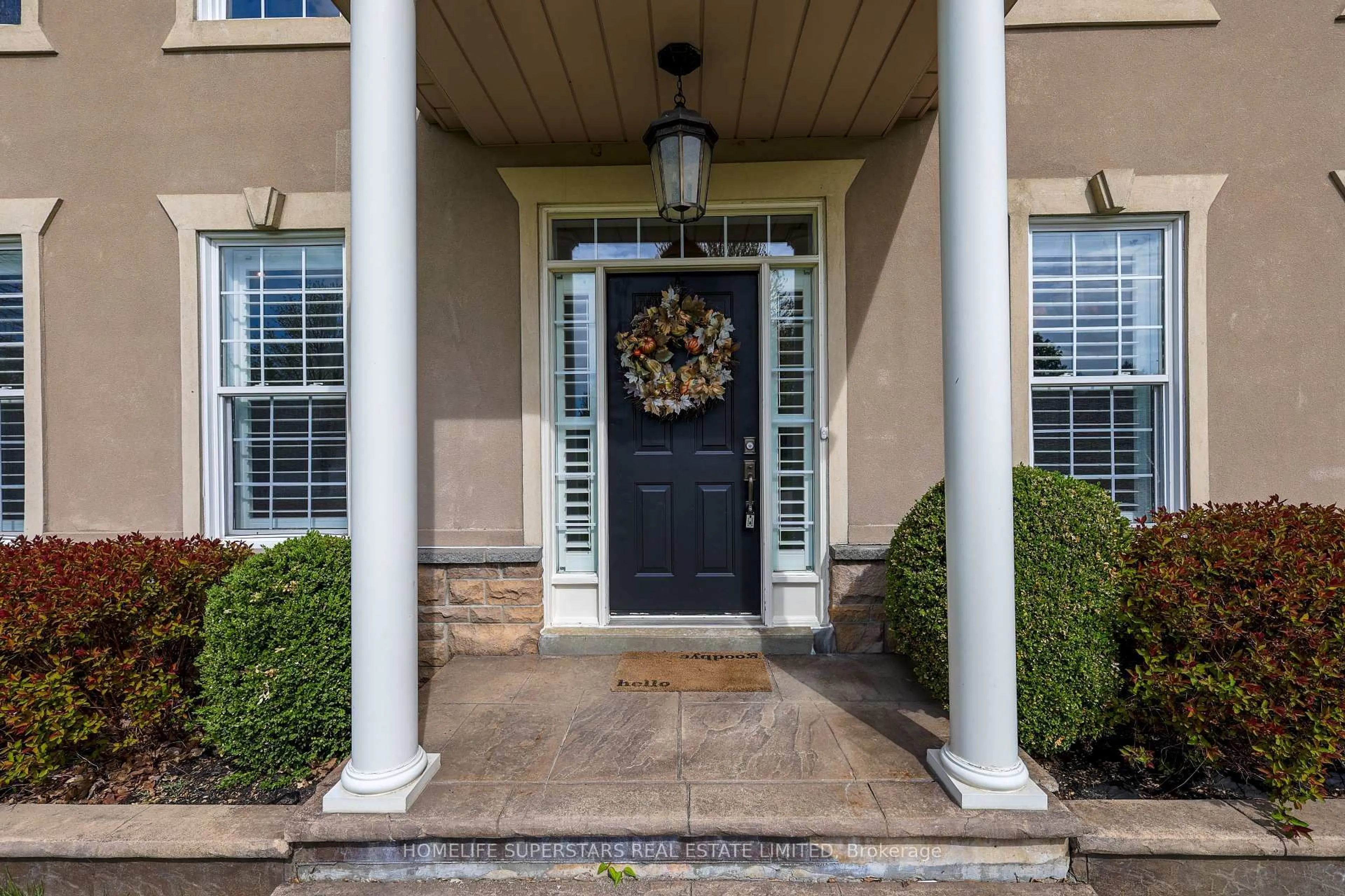 Indoor entryway for 11230 Rutledge Way, Milton Ontario L0P 1B0