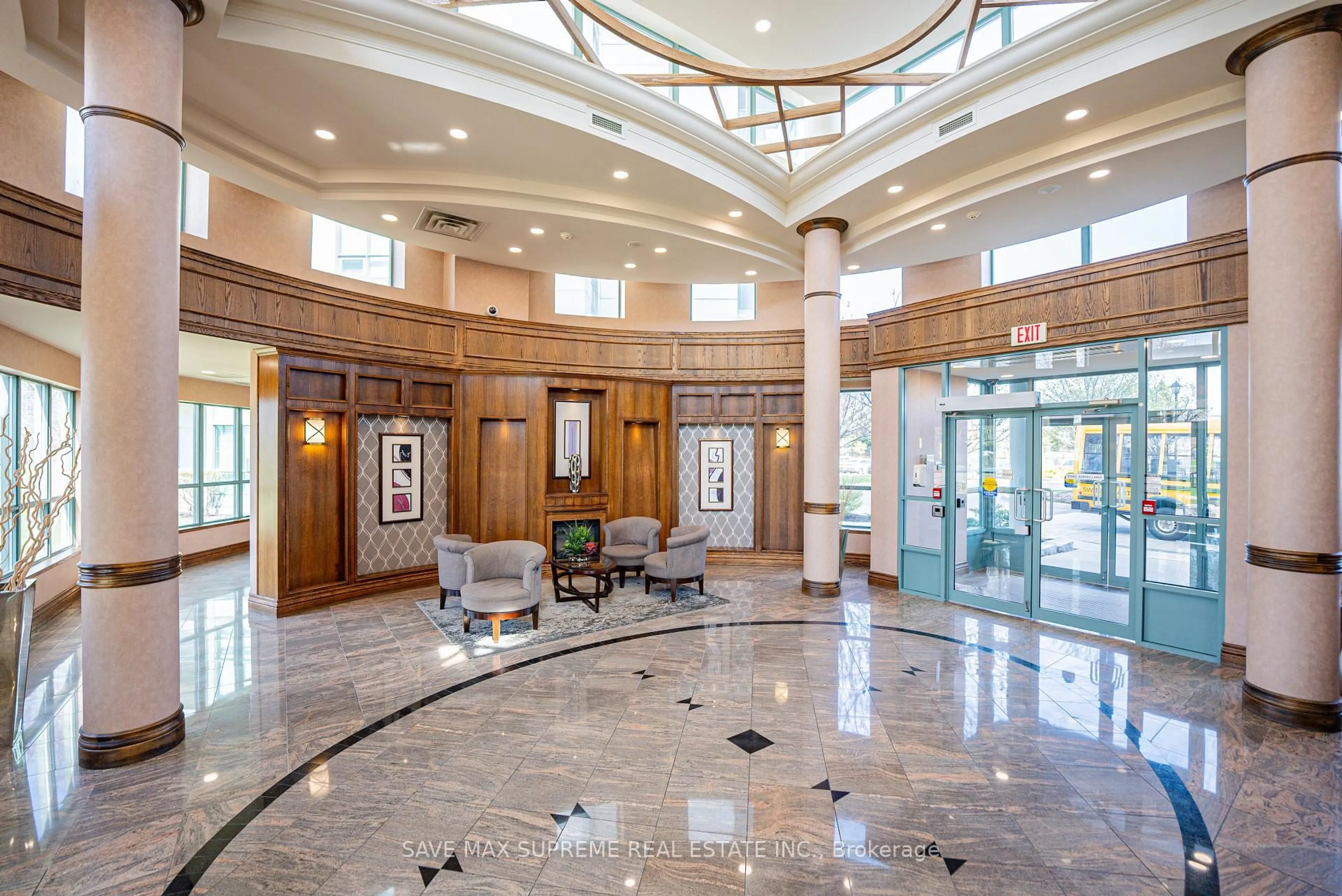 Lobby for 4850 Glen Erin Dr #1110, Mississauga Ontario L5M 7S1