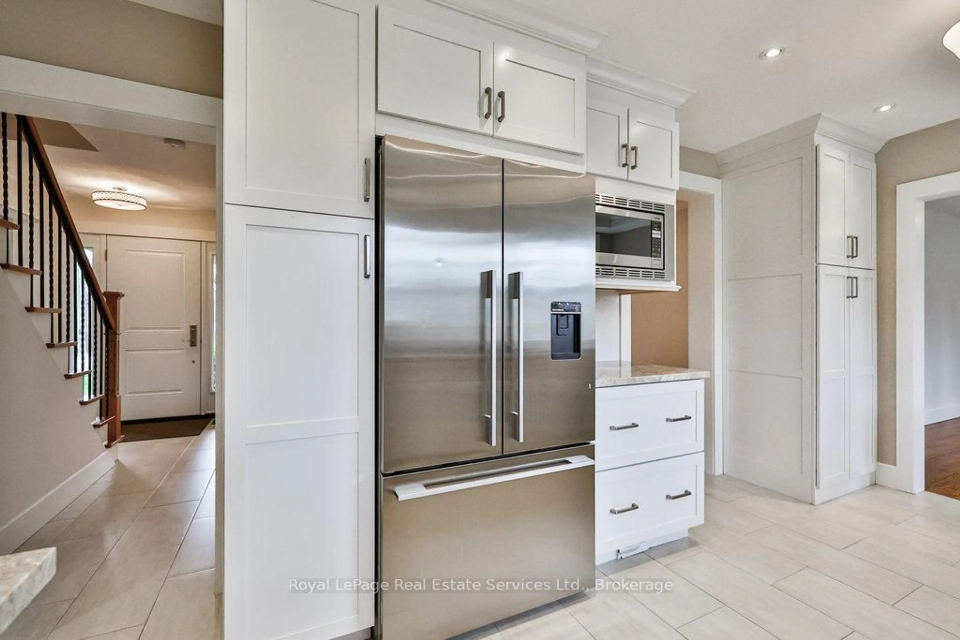 Contemporary kitchen, ceramic/tile floor for 196 Sabel St, Oakville Ontario L6L 3V4