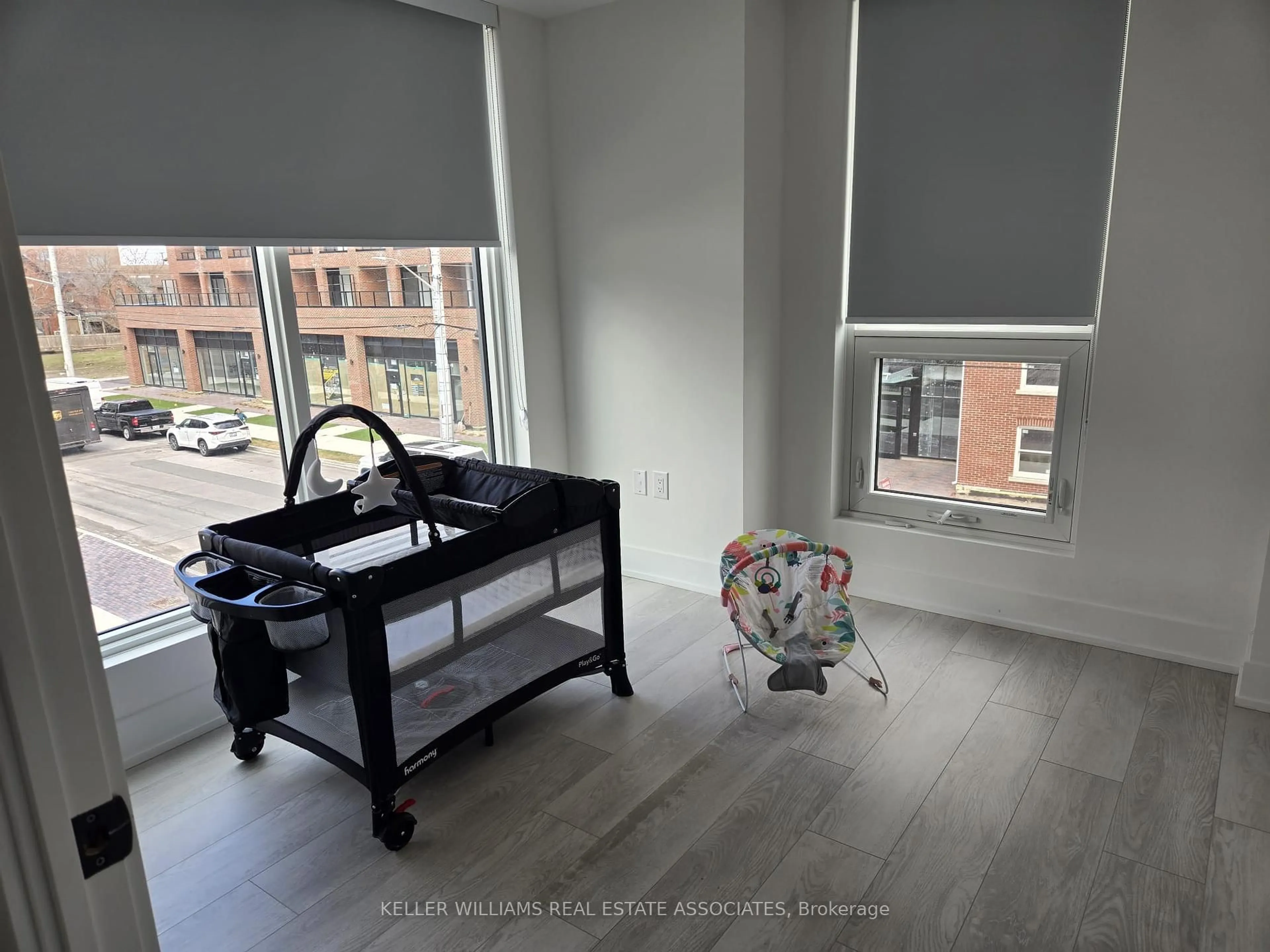 A pic of a room for 2450 Old Bronte Rd #204, Oakville Ontario L6M 4J2
