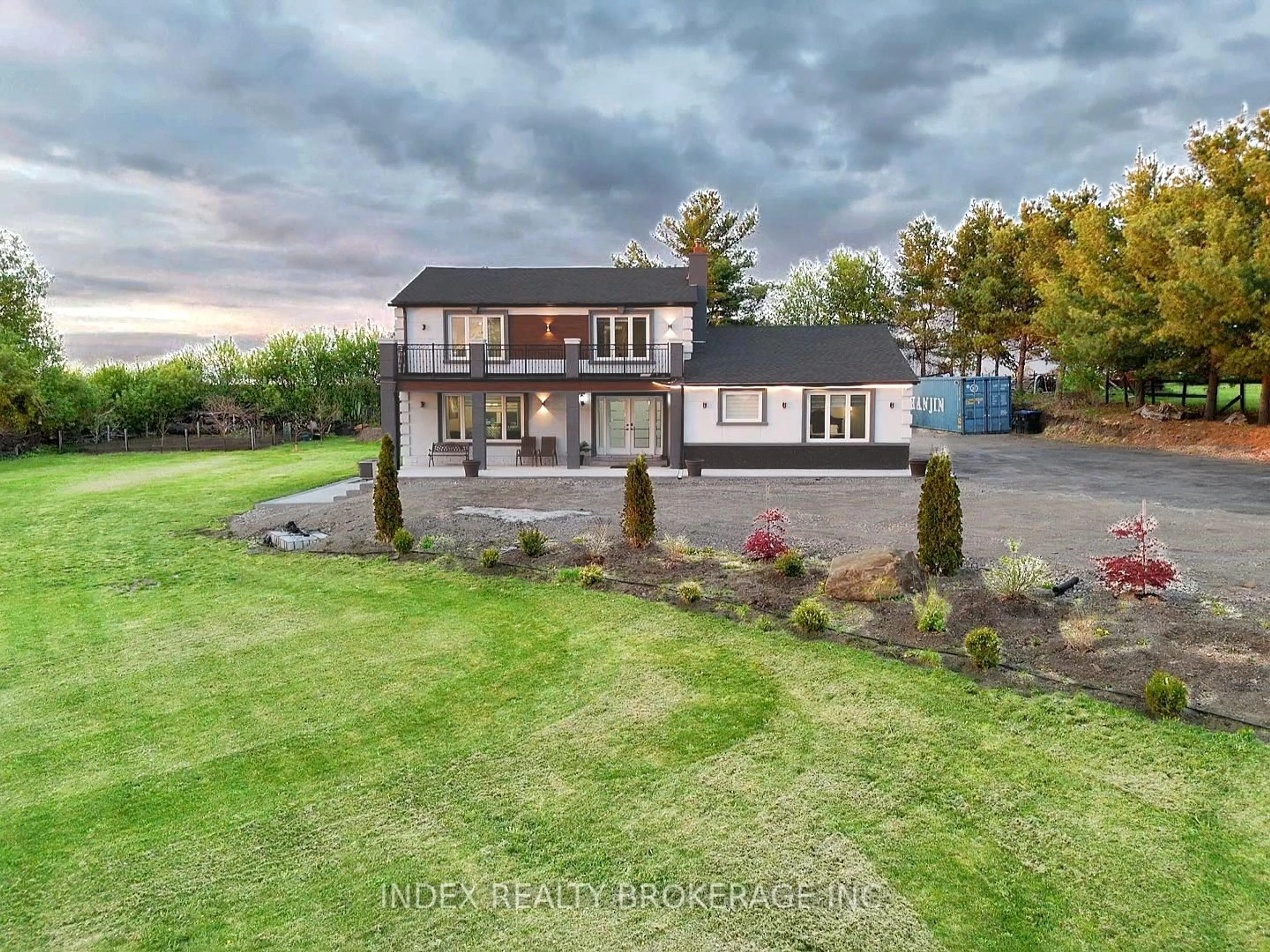 A pic from outside/outdoor area/front of a property/back of a property/a pic from drone, water/lake/river/ocean view for 15277 Dixie Rd, Caledon Ontario L7C 2N1