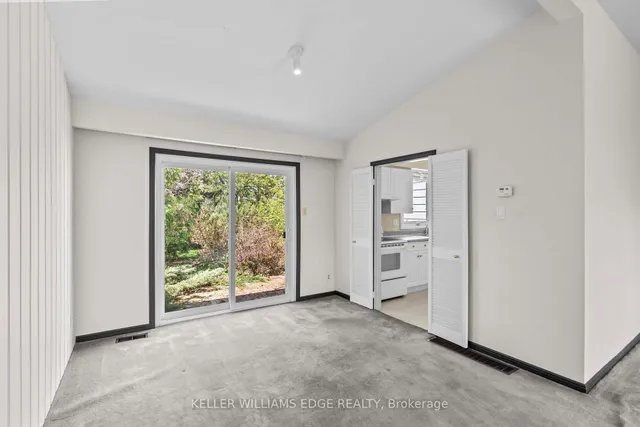 Additional property image - 123 Lynn Crt