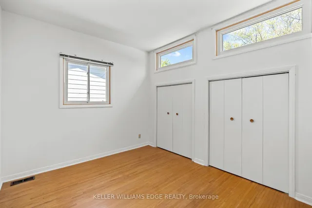 Additional property image - 123 Lynn Crt