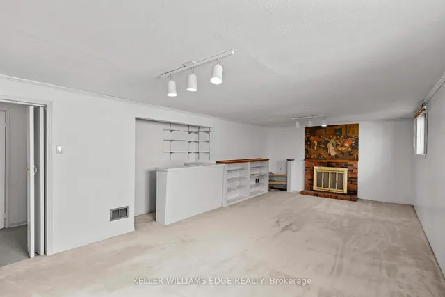 Additional property image - 123 Lynn Crt