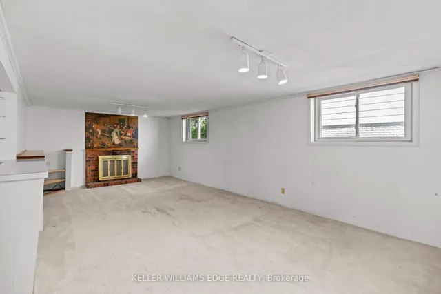 Additional property image - 123 Lynn Crt