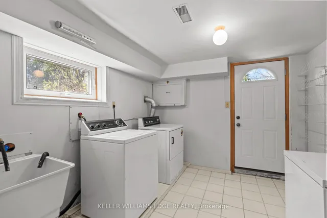 Additional property image - 123 Lynn Crt