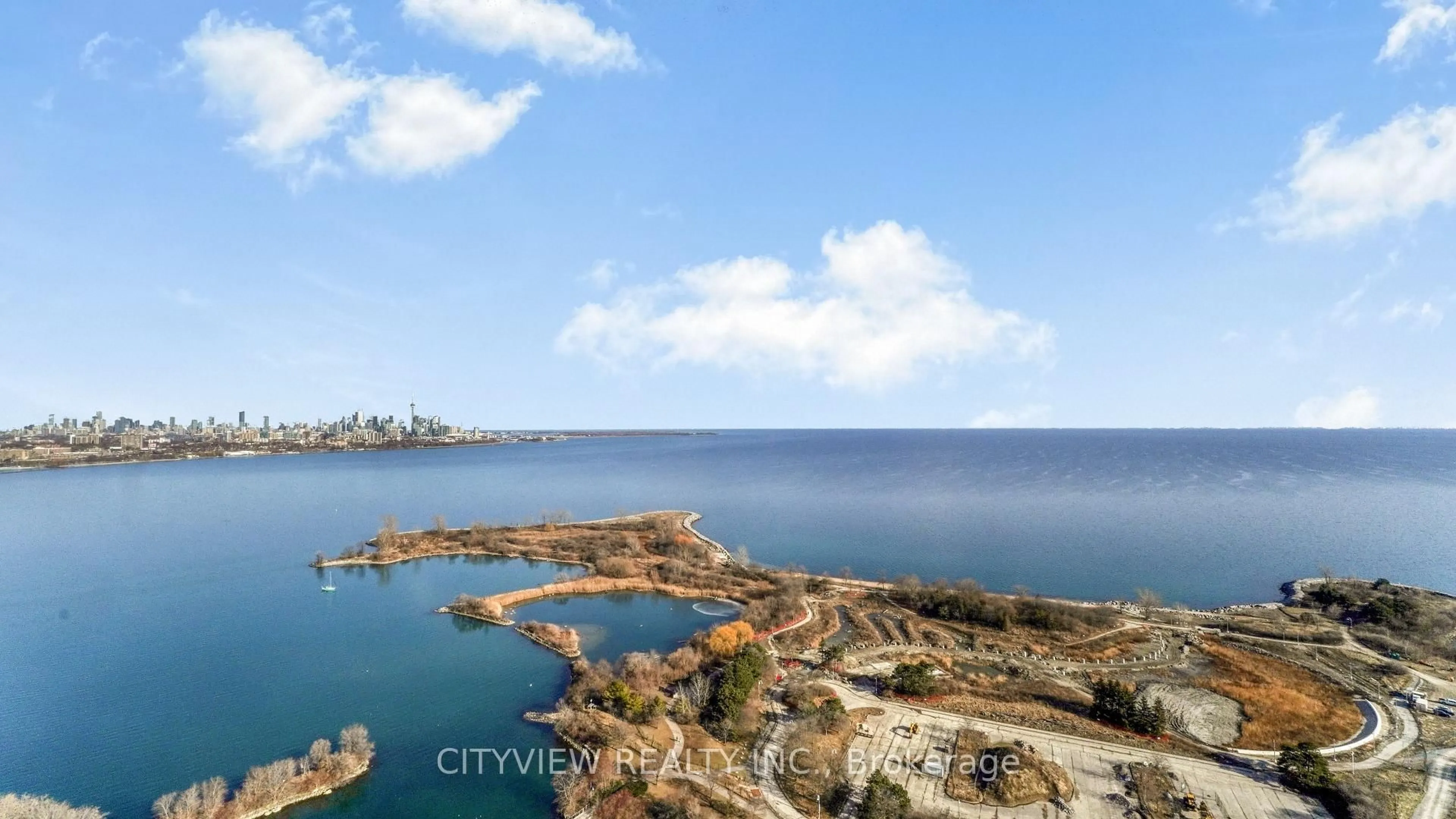 Blurry image for 20 Shore Breeze Dr #3208, Toronto Ontario M8V 0C7