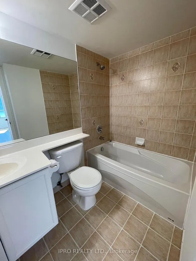 Additional property image - 25 Kingsbridge Garden Unit 1919