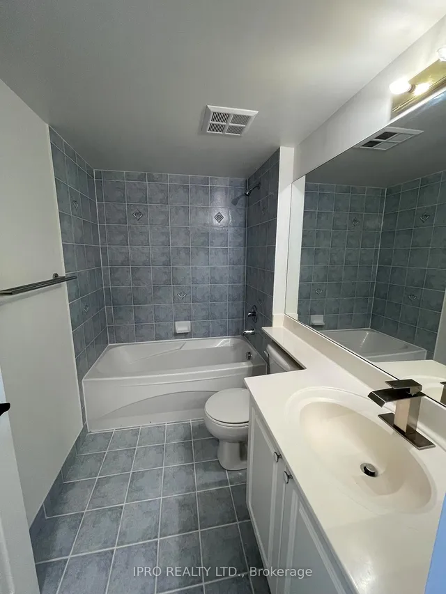 Additional property image - 25 Kingsbridge Garden Unit 1919