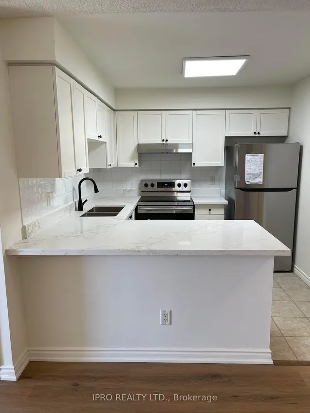 Additional property image - 25 Kingsbridge Garden Unit 1919