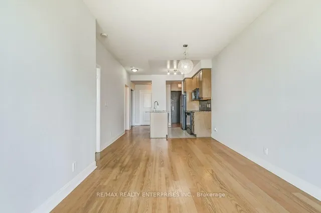Additional property image - 80 Absolute Ave Unit 911