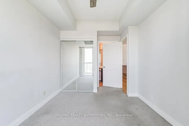 Additional property image - 80 Absolute Ave Unit 911