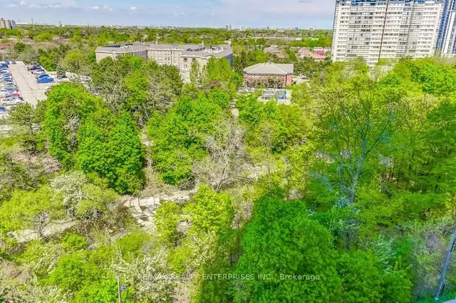 Additional property image - 80 Absolute Ave Unit 911