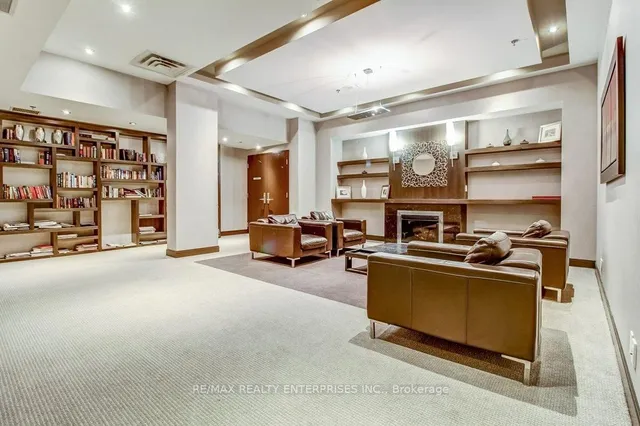 Additional property image - 80 Absolute Ave Unit 911