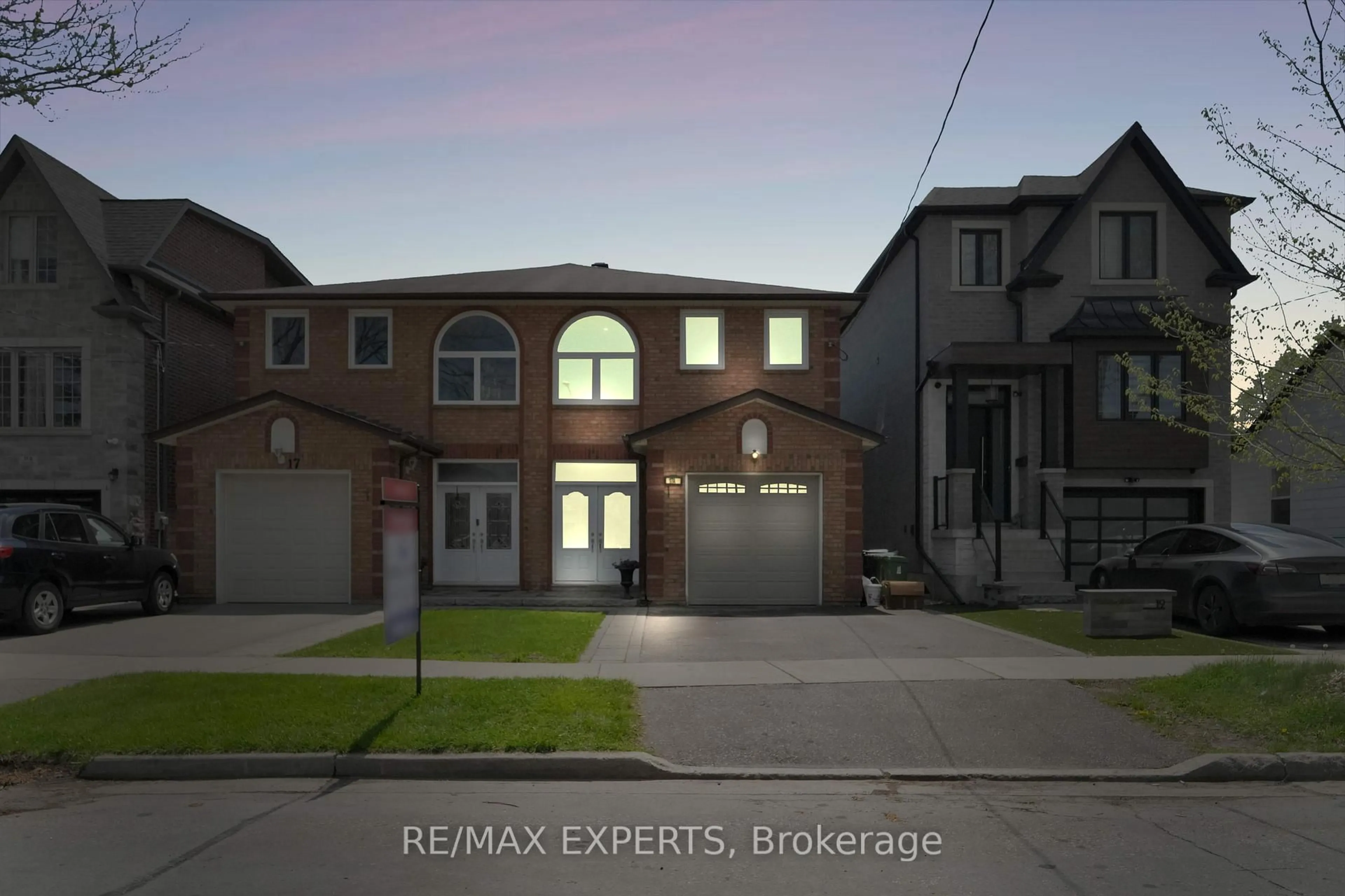 Unknown for 17A Owen Dr, Toronto Ontario M8W 1W8