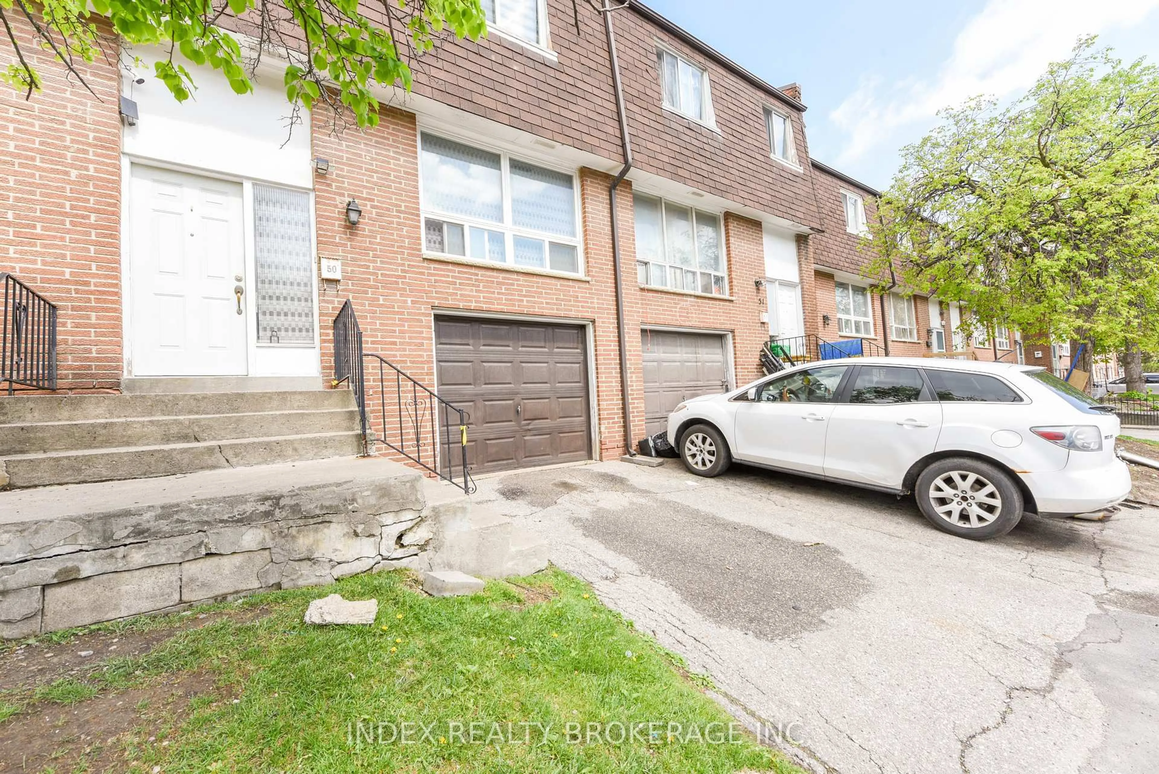 A pic from outside/outdoor area/front of a property/back of a property/a pic from drone, street for 7475 Goreway Dr #50, Mississauga Ontario L4T 3T3