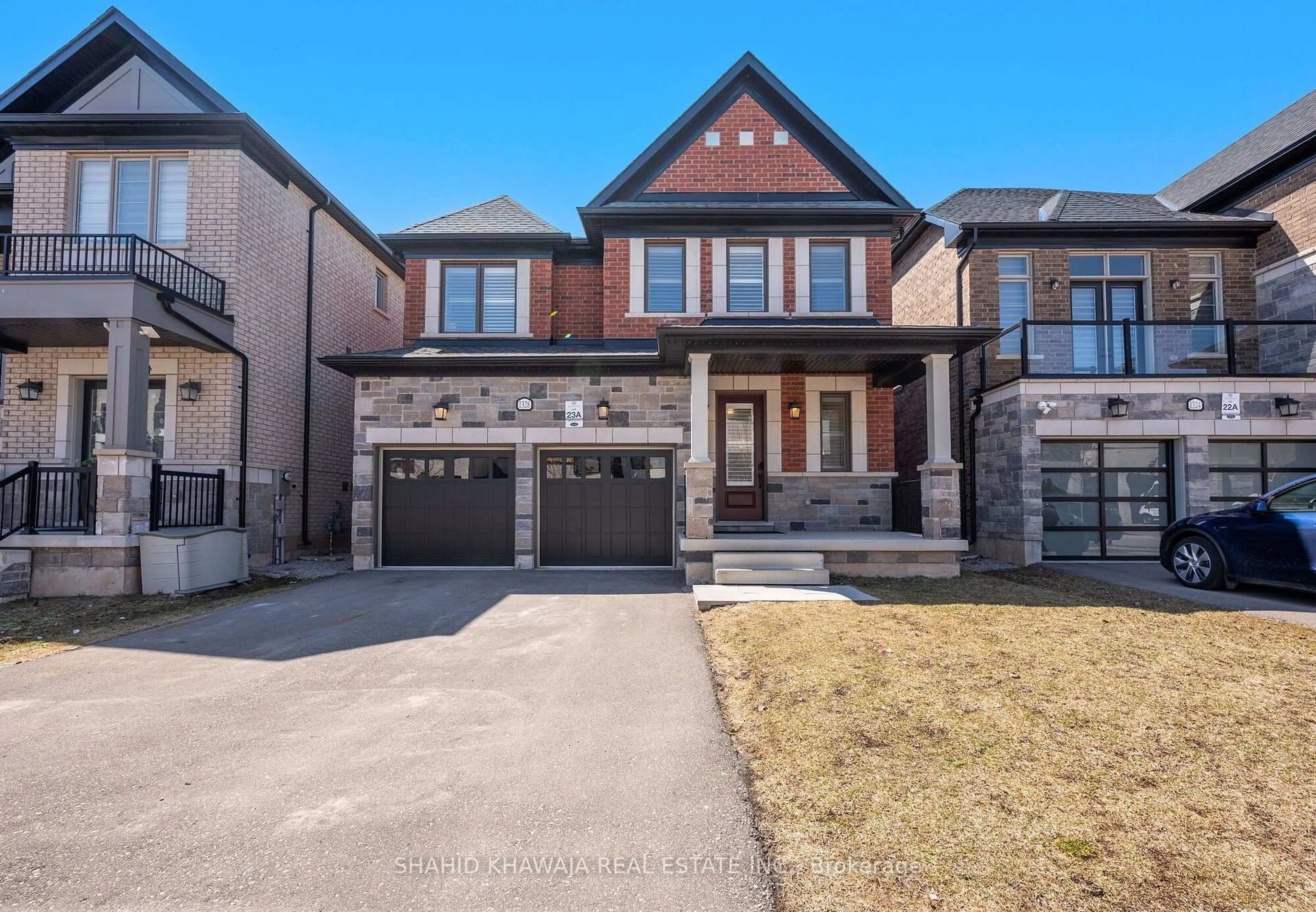 Home with brick exterior material, street for 1328 Clarriage Crt, Milton Ontario L9E 1L6