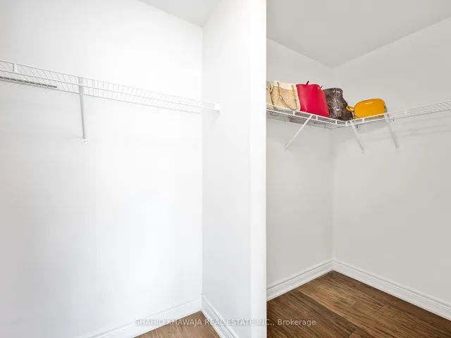 Additional property image - 1328 Clarriage Crt