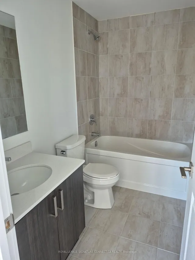 Additional property image - 4045 Hickory Dr Unit 19