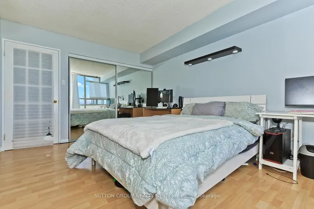 Additional property image - 50 Kingsbridge Garden Circ Unit 910