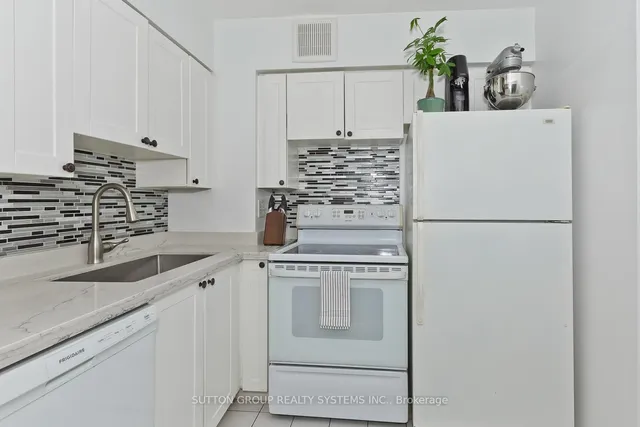 Additional property image - 50 Kingsbridge Garden Circ Unit 910