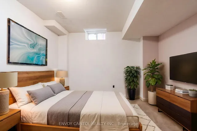 Additional property image - 6 Sparkling Pl