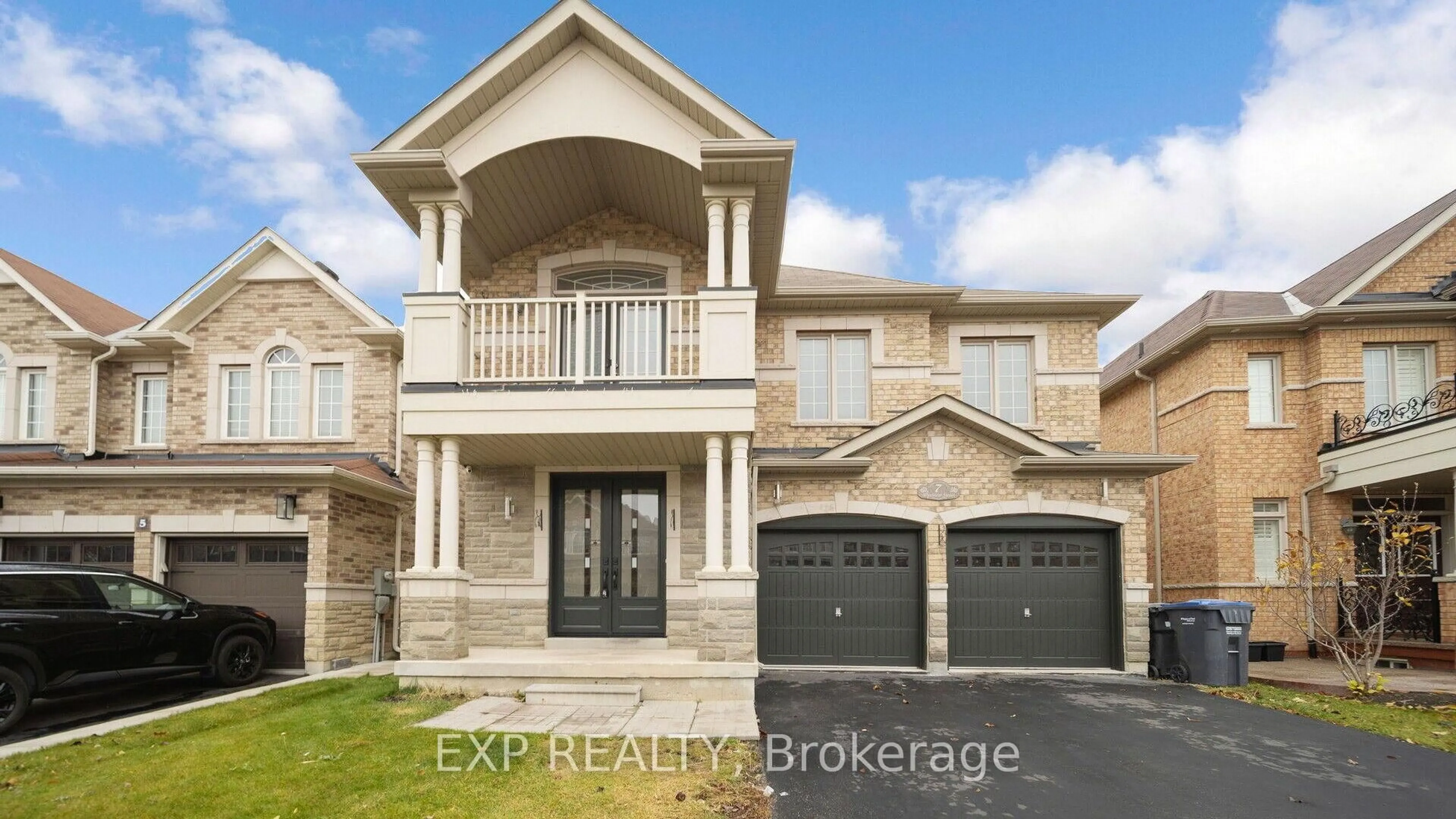 Home with brick exterior material, street for 7 Wynview St, Brampton Ontario L6P 3N6